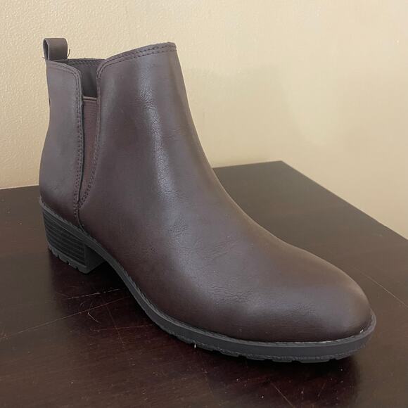 Style & Co GARNERRP Zipper Ankle Boots - Picture 2 of 7